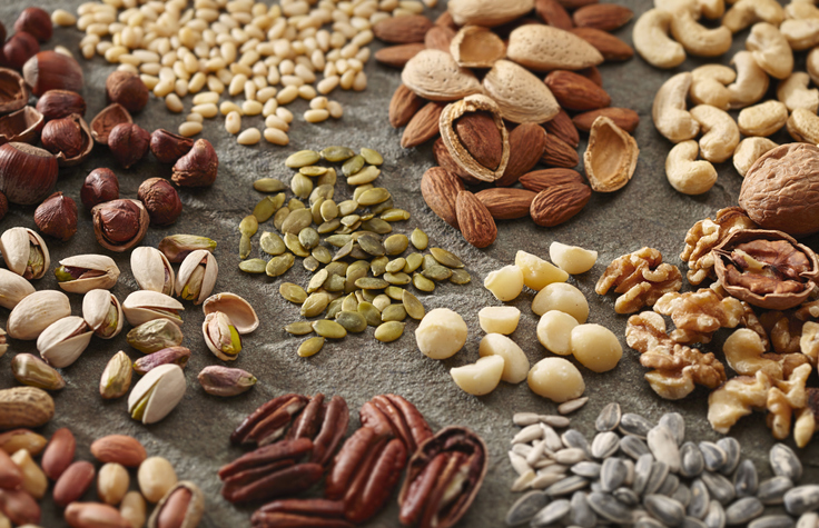 Nueces y semillas - Alimentos saludables para levantar el ánimo